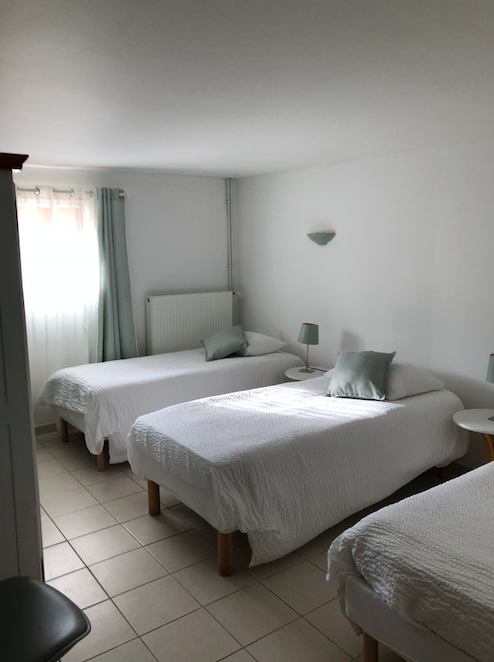Chambre Familiale - Chambre avec lits simples